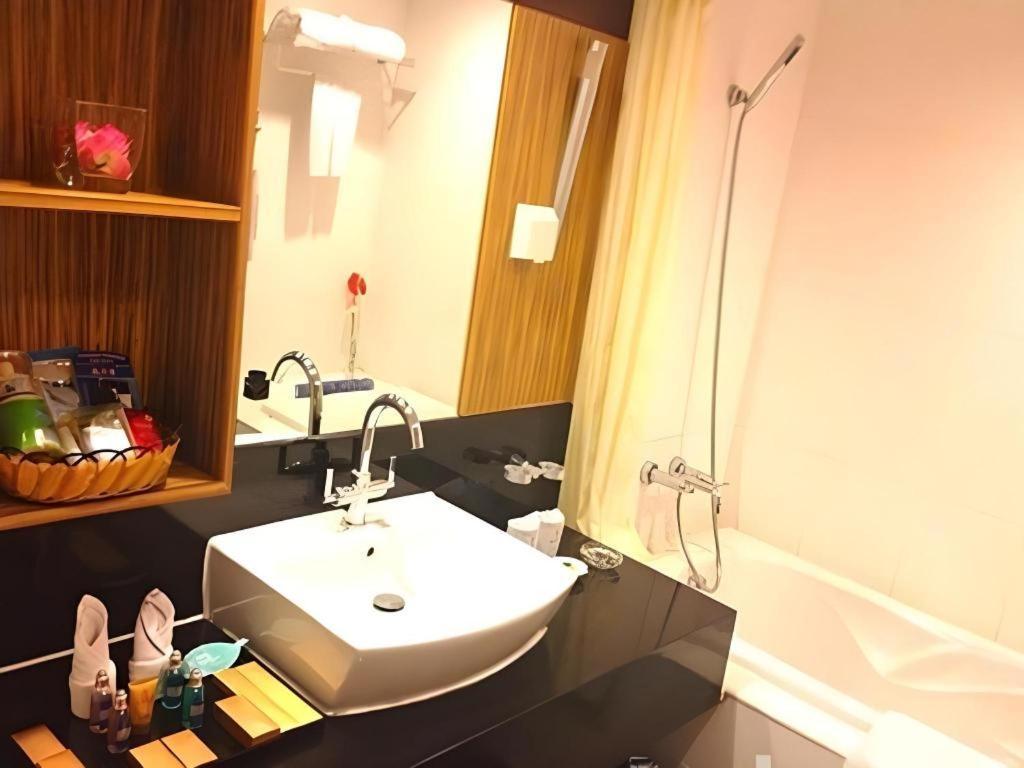 Nanning Sanzan Hotel מראה חיצוני תמונה